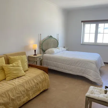 Luxury 6 Bedroom Oceanfront - Sleeps 22 Guests فيلة *