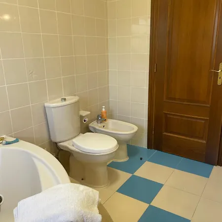 Luxury 6 Bedroom Oceanfront - Sleeps 22 Guests فوز دو أريلهو