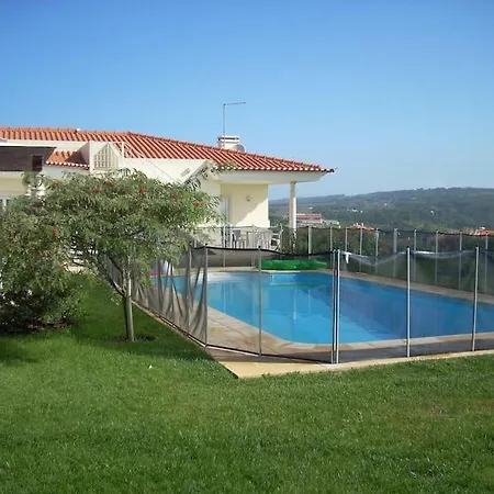 Luxury 6 Bedroom Oceanfront - Sleeps 20 Guests * Foz do Arelho