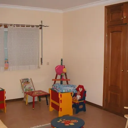 Luxury 6 Bedroom Oceanfront - Sleeps 22 Guests فيلة *