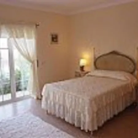 Willa Luxury 6 Bedroom Oceanfront - Sleeps 22 Guests Foz do Arelho