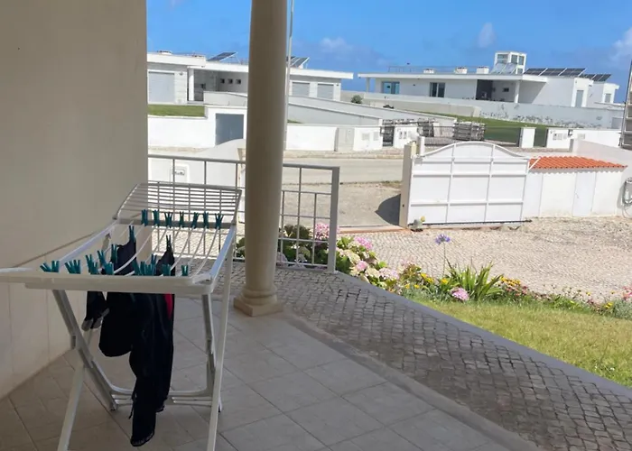 Luxury 6 Bedroom Oceanfront - Sleeps 22 Guests Villa