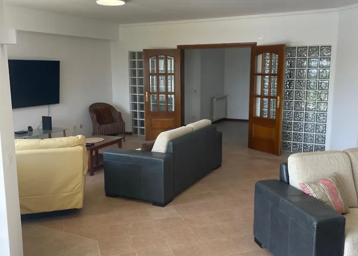 Luxury 6 Bedroom Oceanfront - Sleeps 22 Guests Villa