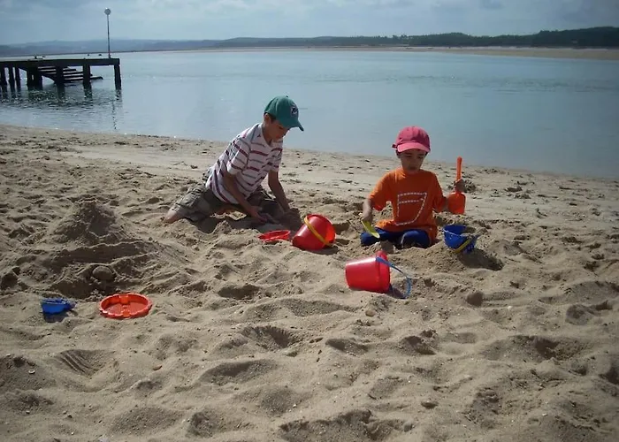 Villa Luxury 6 Bedroom Oceanfront - Sleeps 22 Guests