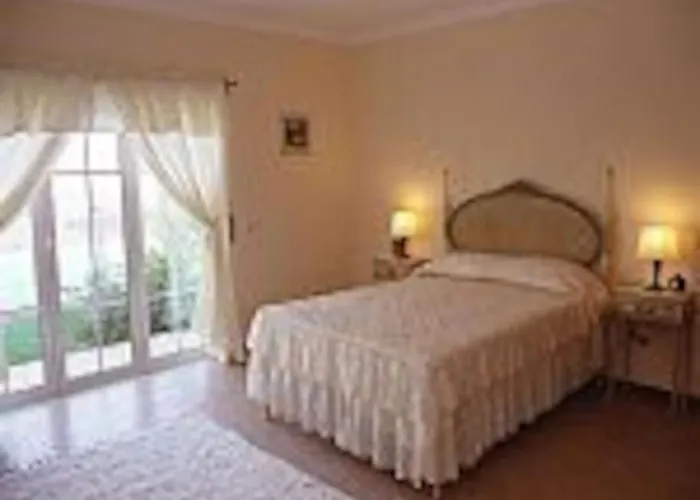 Villa Luxury 6 Bedroom Oceanfront - Sleeps 22 Guests Foz do Arelho