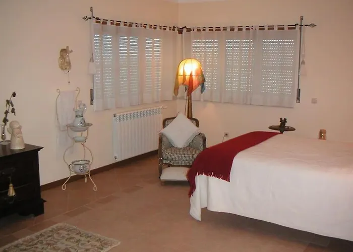 Luxury 6 Bedroom Oceanfront - Sleeps 22 Guests Villa